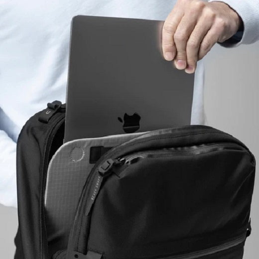 Black Ember Backpacks Black Ember : Citadel 18 Backpack