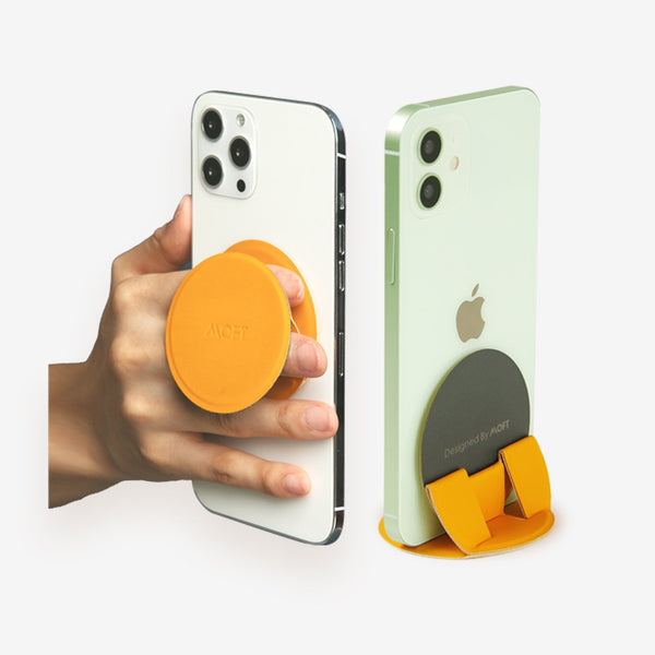 Carry Your Phone With Ease with the MOFT Snap Phone Stand & Grip