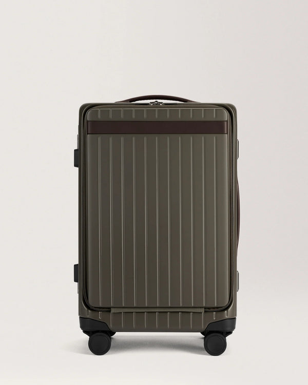 Carl Friedrik - The Carry-On X Luggage