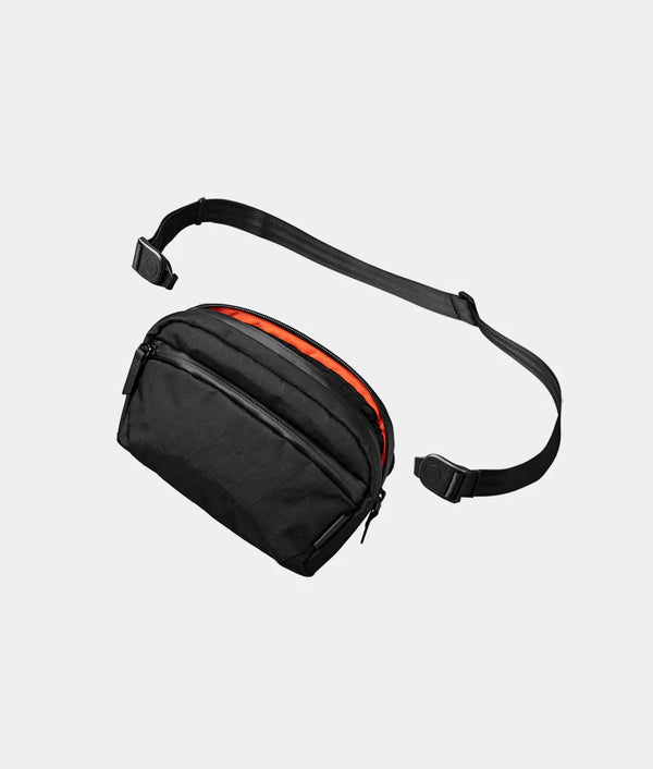 Flight Sling 1L - Lightweight Travel Sling Bag with Magnetic Buckle