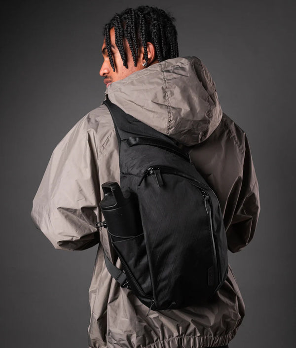 Alpaka Metro Crossbody – Left Shoulder