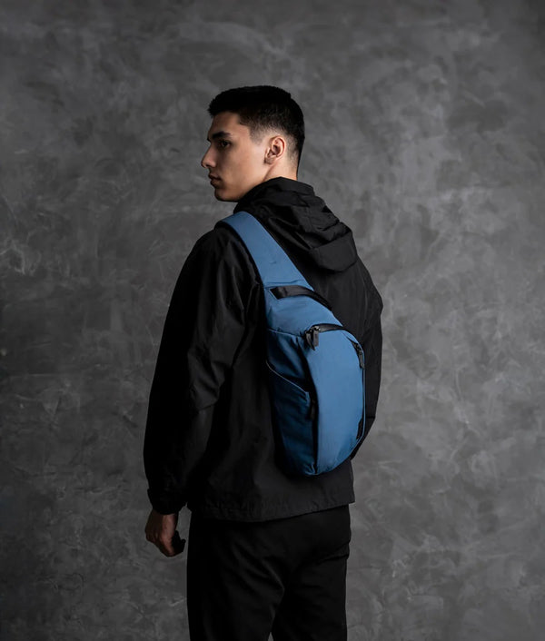 Alpaka Metro Crossbody – Left Shoulder