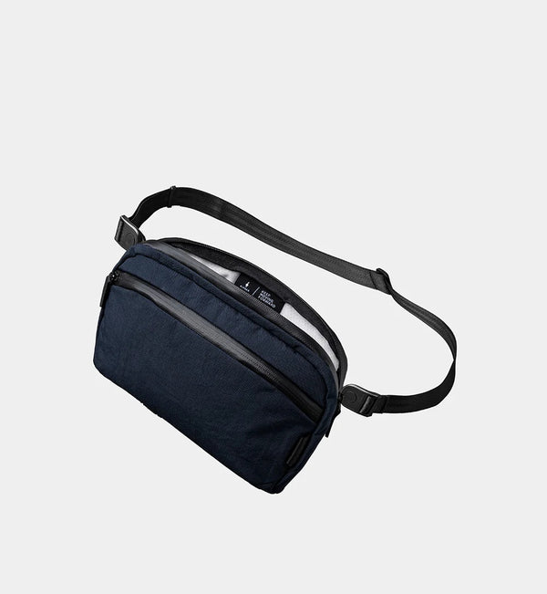 Alpaka Flight Sling 2L