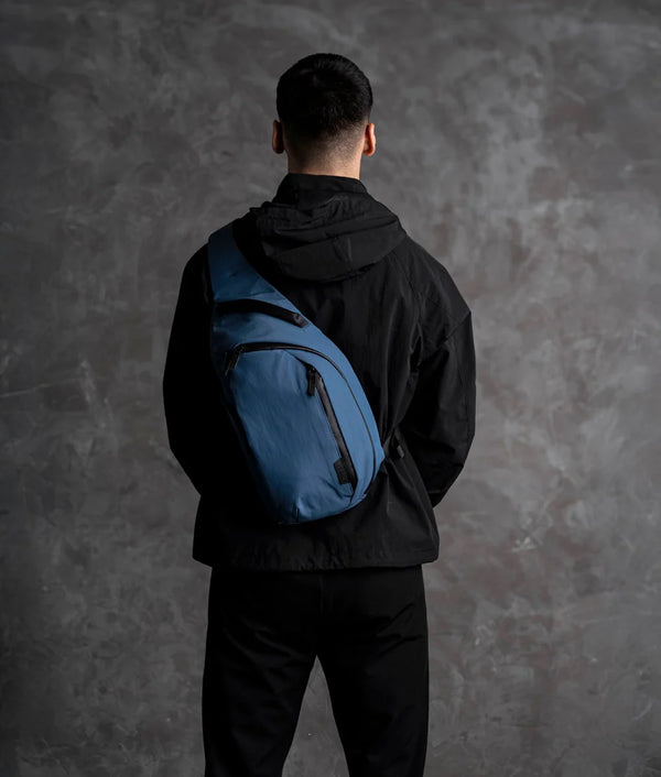 Alpaka Metro Crossbody – Left Shoulder