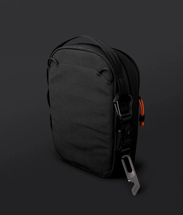 Alpaka Metro Sling Max - 9th Anniversary Edition