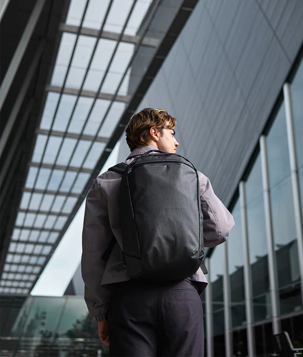 Alpaka Momentum Backpack