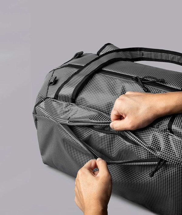 Alpaka Momentum Duffel