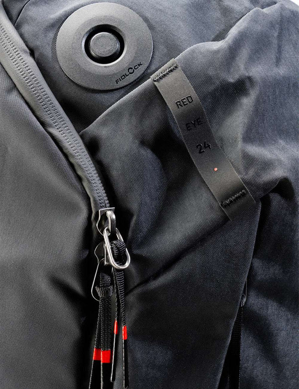 Matador® x Carryology® Redeye 24 - Black Edition
