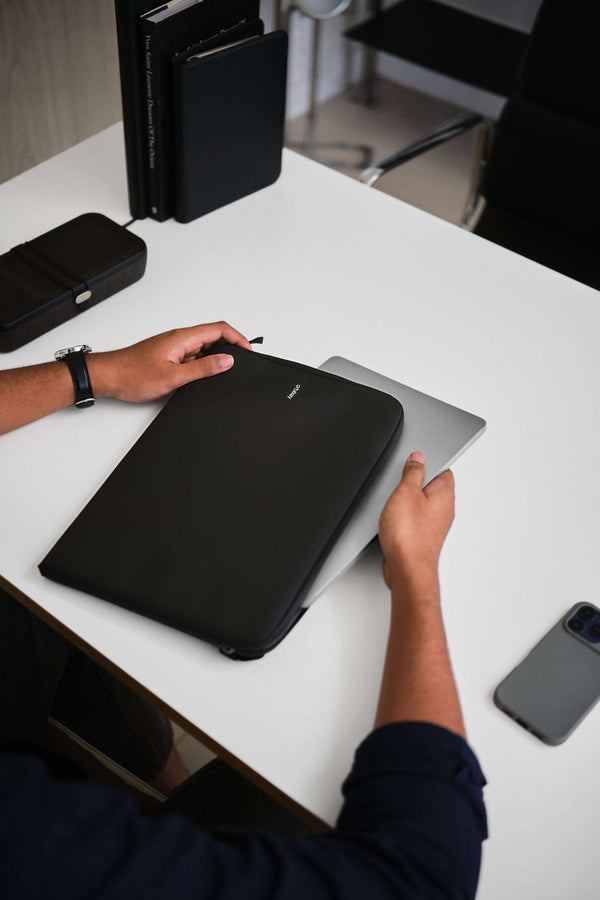 Orbitkey Slim Laptop Sleeve