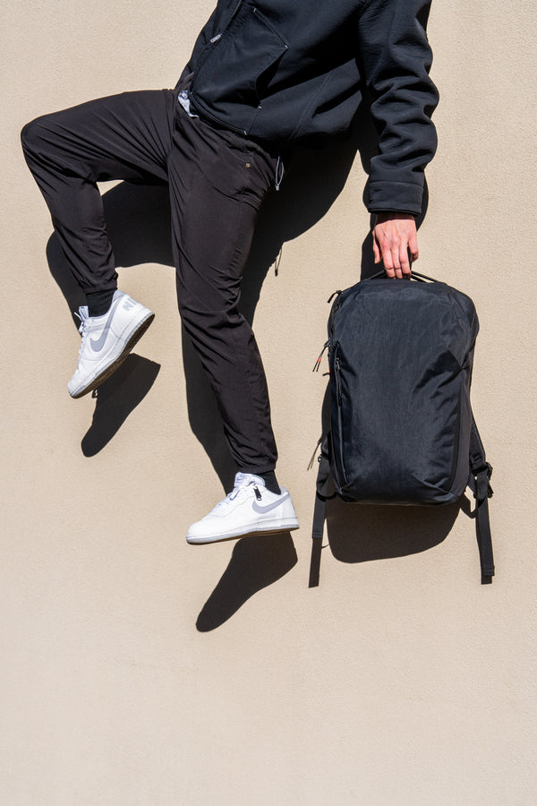 Matador® x Carryology® Redeye 24 - Black Edition