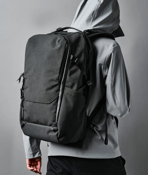 alpaka elements travel backpack demensions Perfect for busy commuters and international travellers alike Elements Travel Backpack