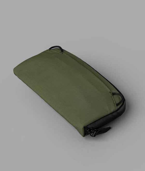 Alpaka Sling-Hand bag Alpaka Flight Pouch