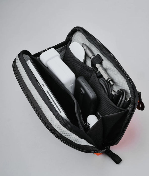 Elements Tech Case Mini ECO RX30 - Sustainable Tech Organizer | Alpaka