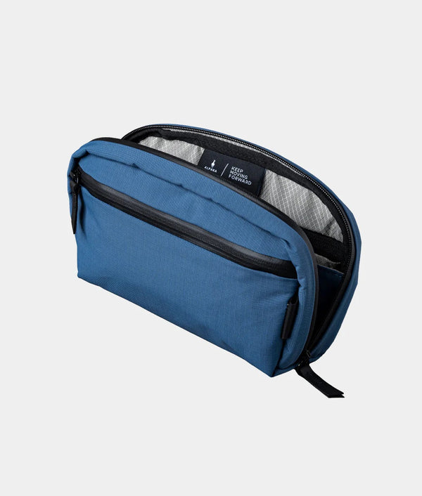 Alpaka Toiletry Bag Blue Axoflux 210D Alpaka Toiletry Bag