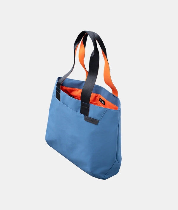 ALPAKA Elements Tote Bag 14,5L - Reisbakken met duurzaam ALPAKA Elements Tote Bag 14,5L - Reisbakken met duurzaam