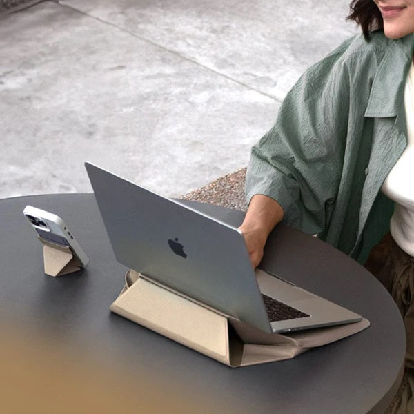 MOFT Laptop Carry Sleeve Invisible Stand - Main Image