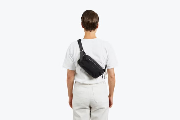 Urban Traveller & Co. Bellroy Venture Ready Sling 2.5L