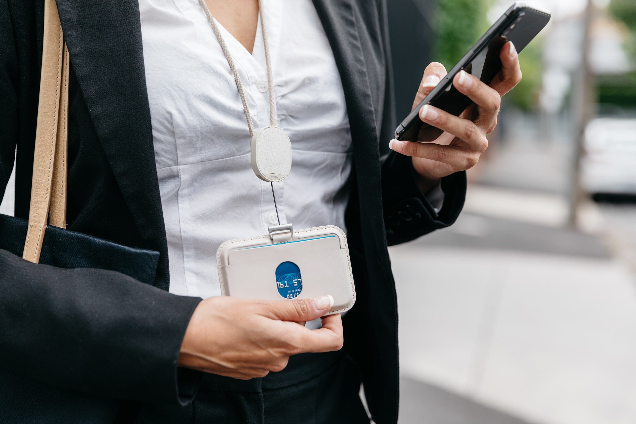 Orbitkey ID Card Holder PRO With Lanyard